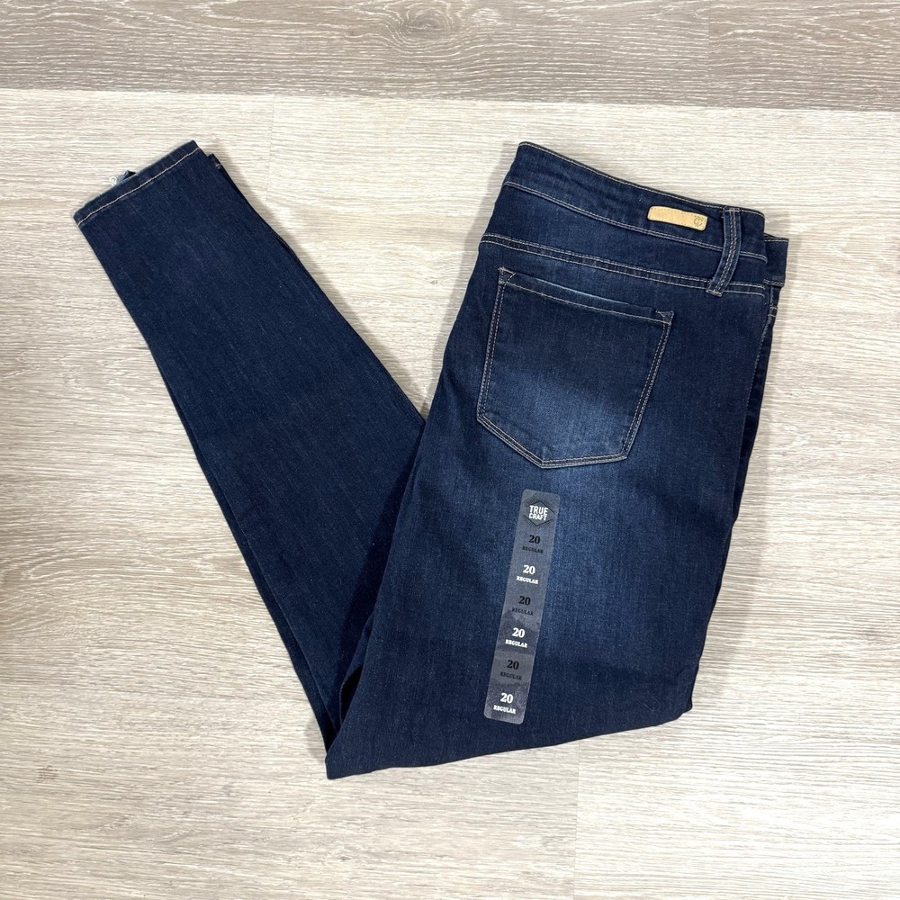 NWT True Craft Timmy Curvy Year Round Distressed Skinny Jeans Women's Size 20